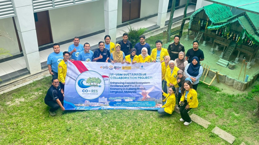UI and USM Teams during the Community Development Programme in Langkawi