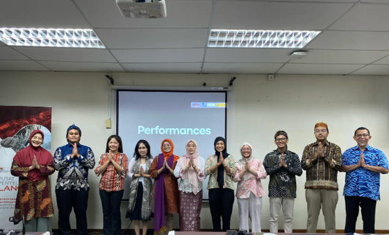 Universitas Indonesia Cultural Performance